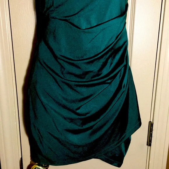 Windsor Luxe Satin Mini  Dress Size M Cowl Neck Hunter Green - Picture 4 of 9
